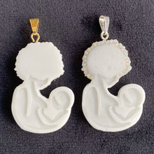 Pingente De Leite Materno Representando O Vínculo Entre Mãe-Filho